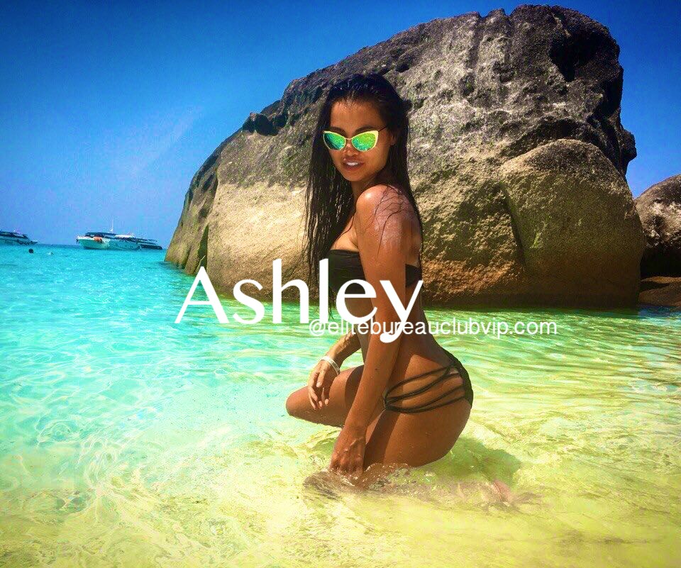 New Super Model Ahley Von