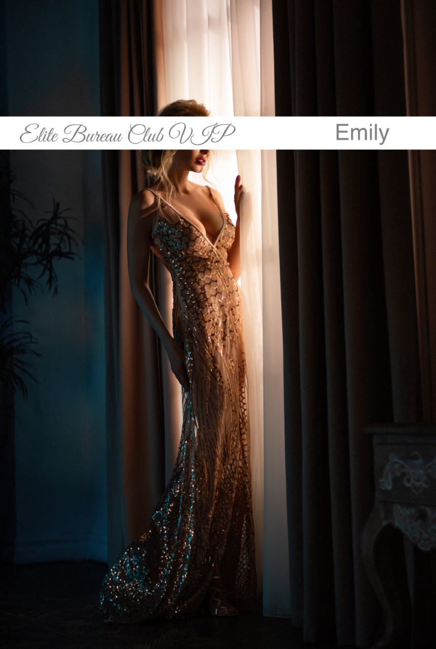 New Top Super Model Emily B